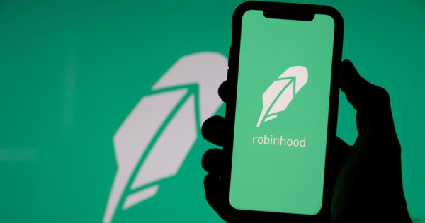 Robinhood CEO Vladimir Tenev Criticizes Wells Notice Despite Strong Q1 Earnings