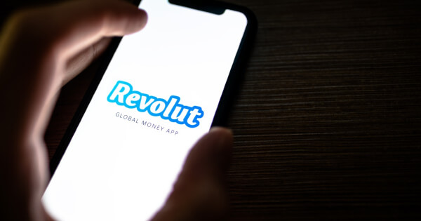 Revolut faces issues with 2021 annual report