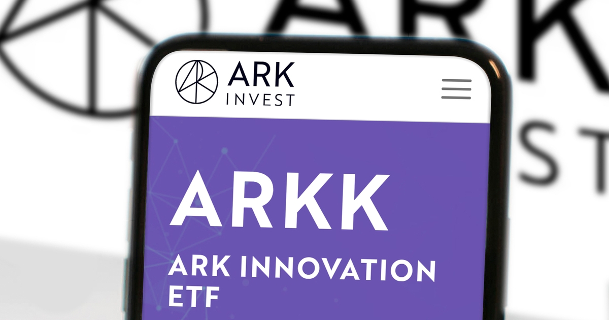 ARK Invest Buys Coinbase Shares Despite Wells Notice