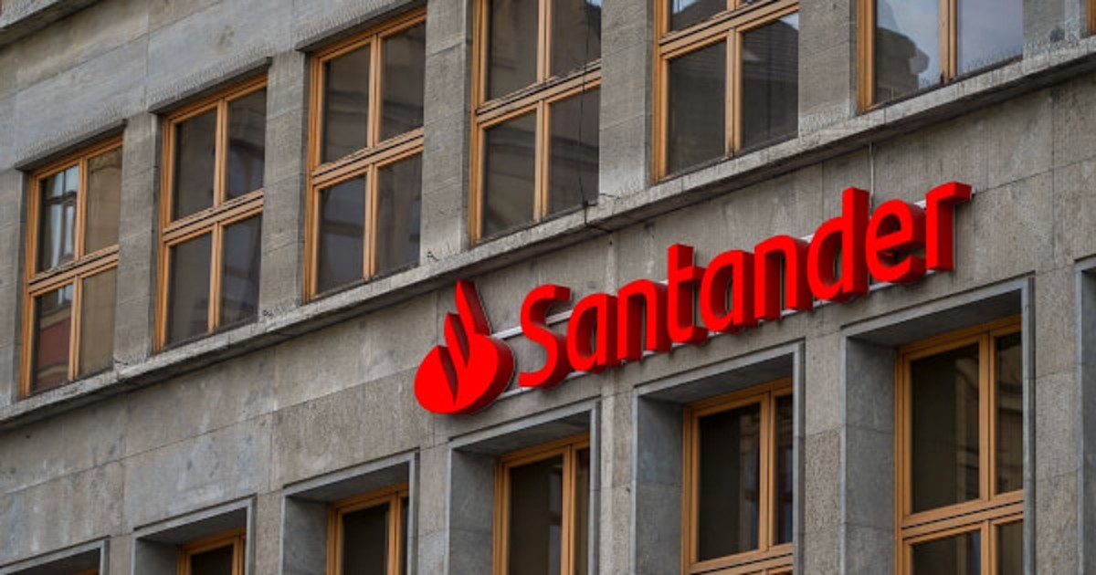 Santander Imposes Limit on Crypto Transactions for UK Customers