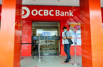 Singapore’s OCBC Bank Weighs Launching Crypto Services Amid Surge in Customer Interests