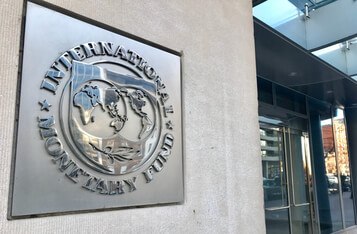 IMF Warns of Economic Instability in El Salvador Owing to Broad BTC Adoption