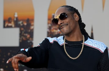 Hip-hop legend Snoop Dogg’s first NFT drops on SuperRare