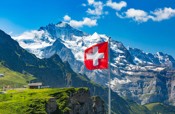 Swiss Market Watchdog Approves First Regulated Crypto Fund for Investors