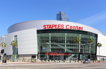 Crypto.com Grabs Naming Rights of Staples Center for $700M